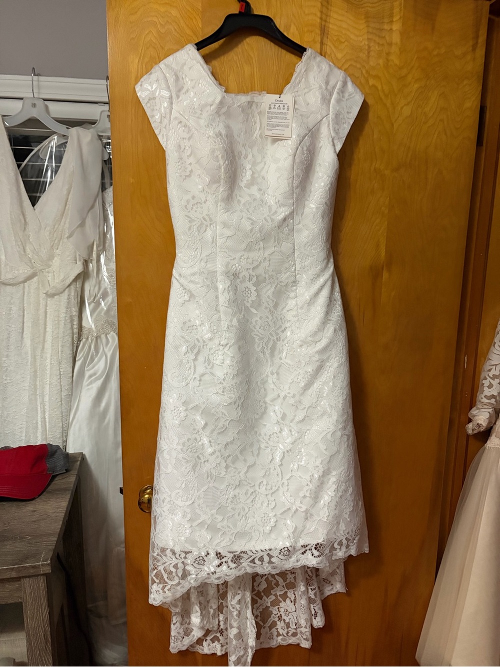 Elegant White Lace High-Low Cap Sleeve Dress
